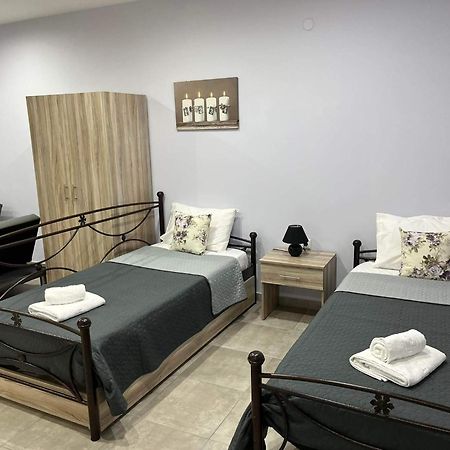 Néa PéramosKaiafas Luxury Philoxeniaアパートメント 部屋 写真